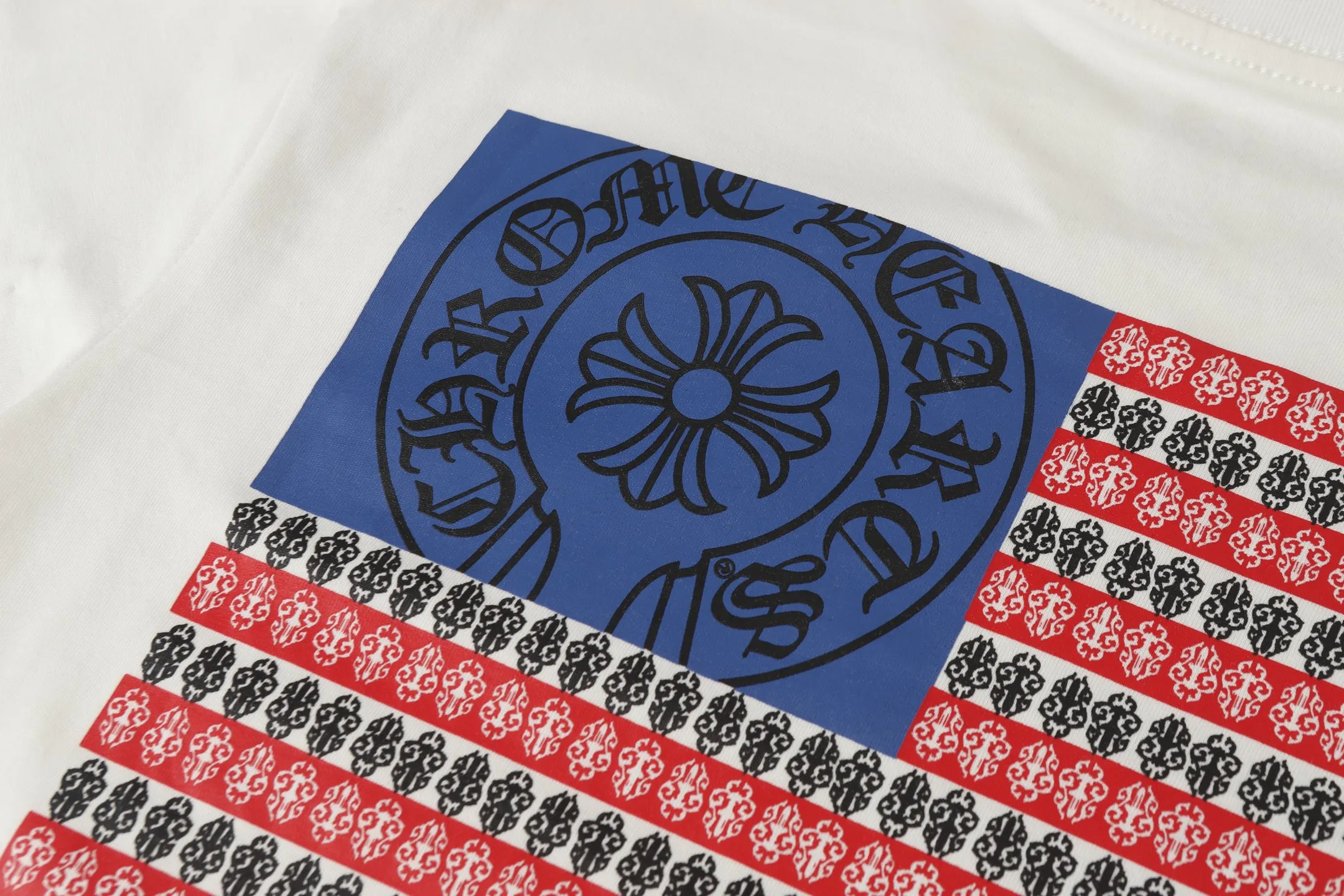 P160 Cross-border model. Those who pursue quality, please do not place an order. -Chrome Hearts/Chrome Hearts Sanskrit horseshoe🇺🇸 platform popular long-sleeved T-shirt -High weight, high density and high quality. The wool is soft, delicate and skin-friendly. It feels soft and silky. It has excellent warmth and skin-friendly properties. XL
